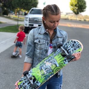 Meet your Posher, Jasmin